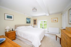 Bedroom- click for photo gallery